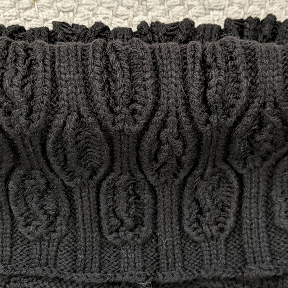 Black Knit Infinity Scarf - Picture 5 of 6